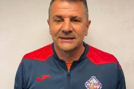 Jovan Stankovic, presentado como entrenador del CD Genova en Primera  Regional