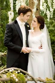Heirats Und Goldschmied Bildbericht Trauringe Vestidos De Novia Crepusculo Vestido De Novia De Bella Swan Boda De Crepusculo