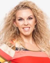 Alexis Maron's Instagram, Twitter & Facebook