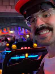 Eu amo muito isso aqui 👆❤️ haha Quando quiser chamar a gente para fazer  algo saiba que para parques e para comer nós estaremos sempre disponíveis rs