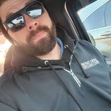 Places to take a shower in Petoskey.....please and thank u