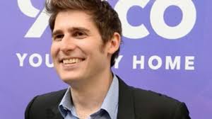 In hisletter to investorswho may be considering buying shares of facebook to enhance their portfolios, he proclaims it is that lofty impetus, zuckerberg claims, that drives him and his company. Incredibil Unul Dintre Fondatorii Facebook Este Roman A FÄƒcut Miliarde AlÄƒturi De Mark Zuckerberg Foto B1 Ro