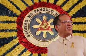 Pnoy signs law imposing stiffer penalties vs 'botcha' traders. Hlgum6h5dtbftm