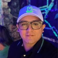 Saul Ulloa's Instagram, Twitter & Facebook