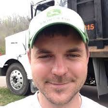 Brady Crews's Instagram, Twitter & Facebook