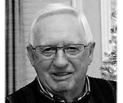 WARREN MacARTHUR Obituary (2015)