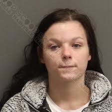 Victoria Hellman's Instagram, Twitter & Facebook