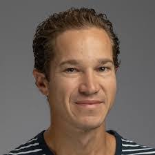 Jesse Coots's Instagram, Twitter & Facebook