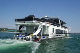 And the actual cost can vary dramatically from place to place. Best Lake Travis Houseboat Rentals