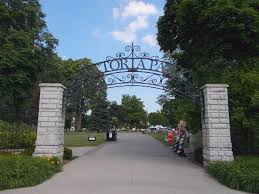 London has art, music, food, history, architecture and everything a traveler can hope to find. Downtown And Richmond Row London Review Of Victoria Park London Ontario Tripadvisor
