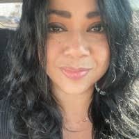 Anne Ybarra's Instagram, Twitter & Facebook