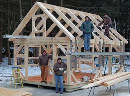 This type of construction enables large volumes and open floor plans while maintaining a traditional aesthetic and scale. Connecticut Post Beam Casa Di Legno Baite Case Naturali