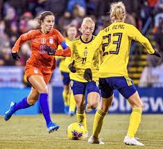 Career stats (appearances, goals, cards) and transfer history. Carli Loyd 10 Left Tries To Move Past Hanna Bennison 14 And Emma Kulberg 23 Of Sweden As She Dribbles Downfield During A Carli Lloyd Lloyd Sports Jersey