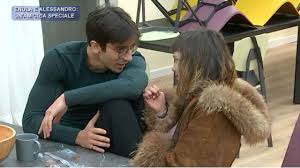 Ho iniziato a… tra i concorrenti che si sono presentati ai casting in una fase successiva alla data di partenza di amici 20 c'è il ballerino alessandro cavallo. Amici 20 Alessandro Bacia Enula Scoppia La Passione Foto