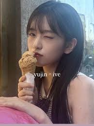 Autumn Asian Celebrities