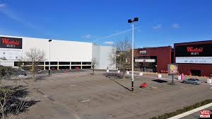 Velizy Info On Twitter Centre Commercial Westfield Velizy 2 Incomprehension Sur Le Maintien De La Fermeture Unibail Rodamco Westfield Le Prefet Des Yvelines Le Maire De Velizy Villacoublay Gouvernement