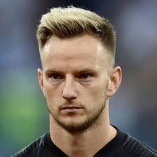 Fed up with your hair and are thinking about trying a new style? Soccer Player Haircuts 55 Styles You Can Sport Men Hairstyles World
