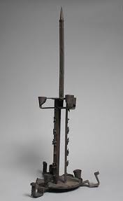 Design is stylish and unique. 410 Leuchter Eisen Candlestick Iron Antik Antique Ck Ideen In 2021 Kerzen Bodenkerzenhalter Schmiedeeisen Kerzenhalter