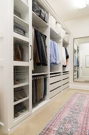 Walk In Closet Makeover With Ikea Pax In 2020 Ikea Ankleide Schrank Zimmer Schrank Tipps