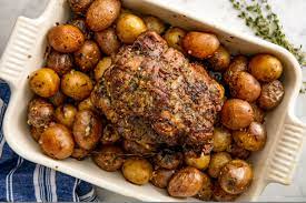 In its first published form, it was included in the volume the long christmas dinner and other plays in one act. 60 Best Christmas Dinner Menu Ideas Easy Holiday Dinner Recipes