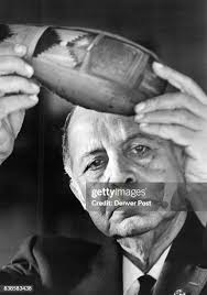 326 Nov 1 1986 Stock Photos, High-Res Pictures, and Images