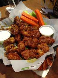 Buffalo Wild Wings Mississauga 3015 Argentia Rd Restaurant Reviews Photos Phone Number Tripadvisor
