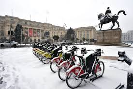 Temperatura percepută probabilitatea precipităţilor cantitatea de precipitaţii lumina zilei umiditate viteza vântului faza lunii presiune. Vremea In BucureÈti Ploile Iau Locul Ninsorilor In Acest Weekend Stirileprotv Ro