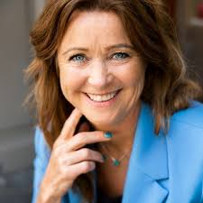 Stream episode #82 om HR, självledarskap och AI med Anna Möller by  Sonderpodden podcast