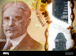 100 bill canada hi-res stock photography and images