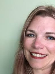 Mandy Weaver's Instagram, Twitter & Facebook