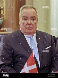 Joe Dunlap's Instagram, Twitter & Facebook