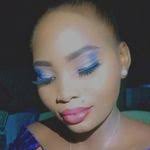 Victoria Boaz's Instagram, Twitter & Facebook