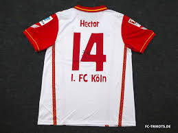 The spectacular design of the new cologne 2014 karneval kit is inspired by the regalia of the carnival prince. 586 Fc Trikot De