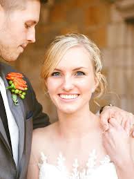 We found two awesome youtubers of asian descent. Best Wedding Makeup For Blue Eyes