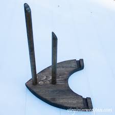 Check out how to make a diy pistol display stand. Diy Adjustable Wood Display Stand For Plates Or Art Sweet Pea