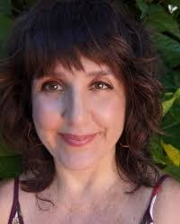 Minnie Gregory's Instagram, Twitter & Facebook