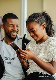Met haar verwelkomde hij zoons jacian emile en julián emilio. Liverpool Star Player Gigi Wijnaldum Celebrates His Oldest Daughter Who Turns 10 Report Minds