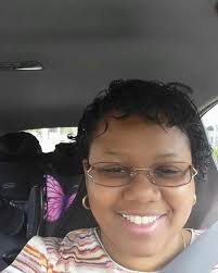 Can yall help me wish my beautiful mother a happy and blessed birthday. You  deserve the world 🌎and more. I ❤️ you ♾️ 🗣️Happy Birthday momma!! 💜