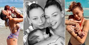 Forzaitalia rated this 10/10 3 months, 3 weeks ago. Silvia E Giulia Provvedi Primo Mare Da Mamme Per Le Donatella Gossip