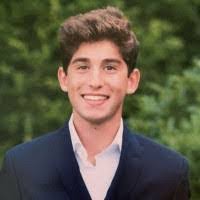 Danielle Beyda's Instagram, Twitter & Facebook