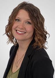 Suzanne Wieland's Instagram, Twitter & Facebook