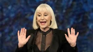 Ragazzi, 2020 un anno bisesto è difficile, coraggio vi abbraccio più forte del solito augurandovi tutto il bene del mondo. Oggi In Tv Tutta La Programmazione Di Domenica 2 Agosto