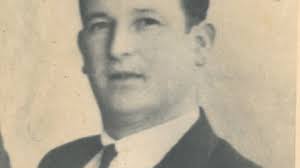 Niño no vengas más tu padre ya no beberá más café. ”