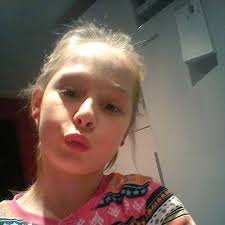 Sharon Chilton (@SharonTayla)