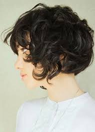 12 Messy Short Hair For Pretty Girls Pretty Designs Short Hair Styles Hair Styles Chic Short Hair
