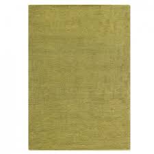 Thick tufts enable the production of complicated patterns. Florteppich Tuft Color Olivgrun Einfarbige Teppiche
