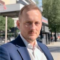 400+ "Lough" profiles