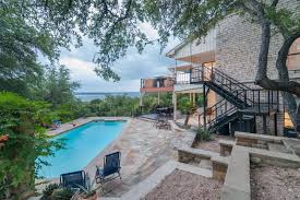 Austin Vacation Rental New Hilltop Retreat Views Pool Hot Tub Basketball 2 Kitchens 1 5 Miles To Oas