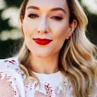 Amber Katz's Instagram, Twitter & Facebook