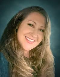 Mari Gentry's Instagram, Twitter & Facebook